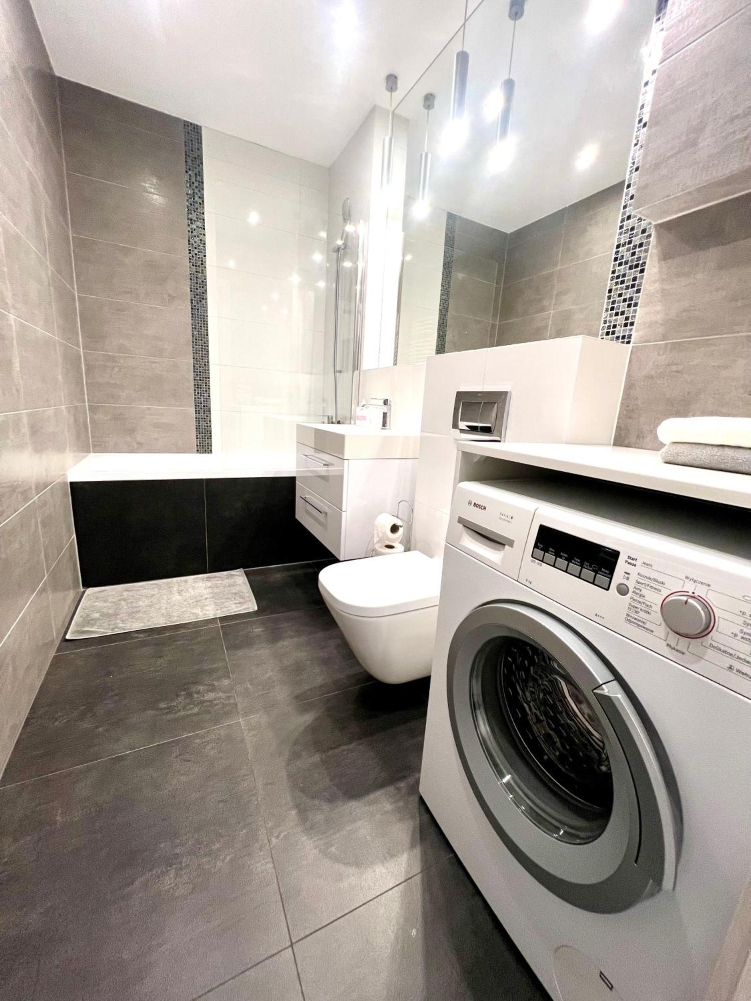 Atal Towers Prywatny Apartament Apartment Wroclaw Luaran gambar